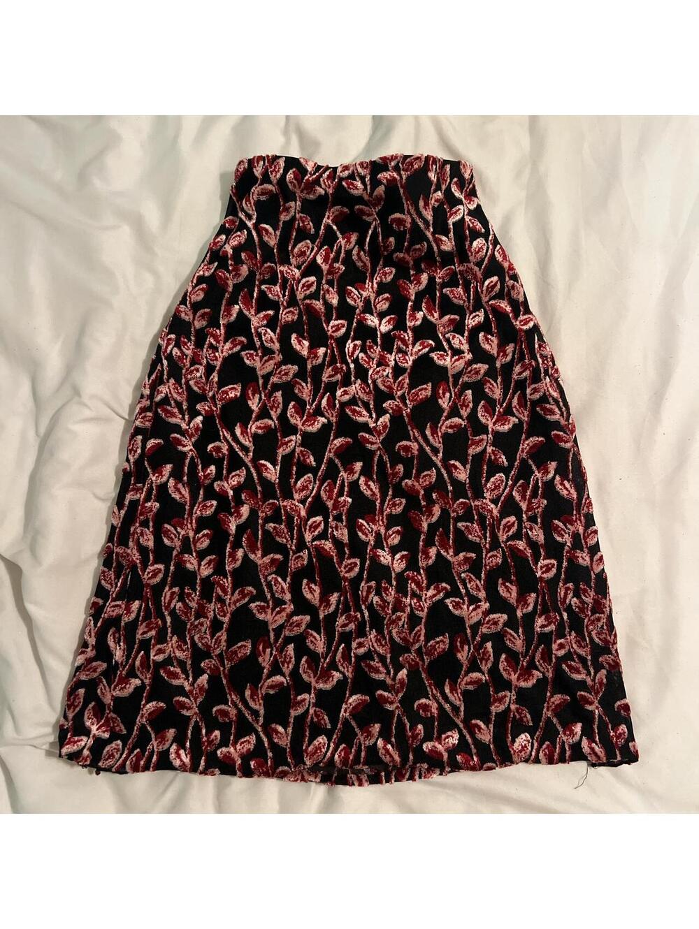 American Vintage Women's Black and Multi Skirt